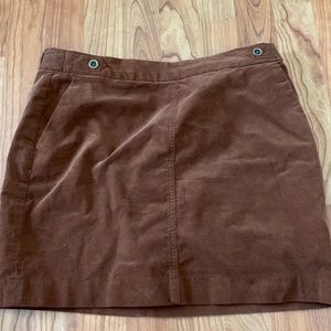 Banana Republic size 4 Women’s corduroy skirt